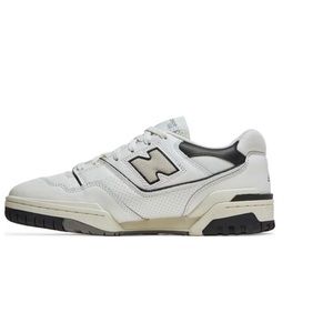 New Balance 550 shoes, men’s size 6/women’s size 8
